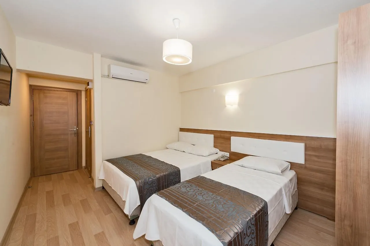 Polanin Hotel Istambul 5*,